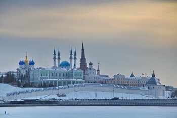 Снегопад в Казани привёл к отмене и задержке авиарейсов Снегопад в Казани привёл к отмене и задержке авиарейсов