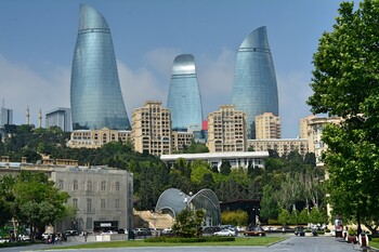«Азимут» возобновит рейсы из Астрахани в Баку 1 июня