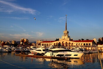 Из Сочи обсуждают запуск морских рейсов в Абхазию и Грузию Из Сочи обсуждают запуск морских рейсов в Абхазию и Грузию