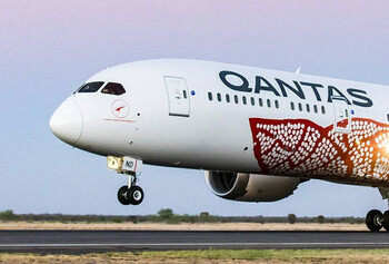 Qantas планирует не допускать непривитых пассажиров на международные рейсы