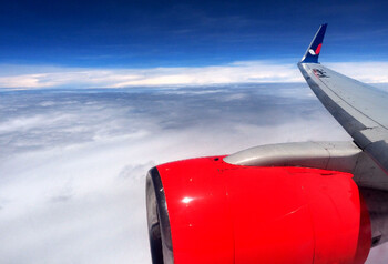 AZUR air запустила чартерные рейсы в Анталию из 20 городов России AZUR air запустила чартерные рейсы в Анталию из 20 городов России