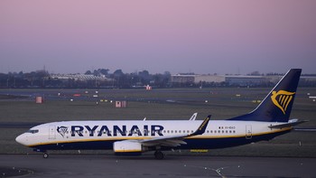 Рейс Ryanair из Лондона вместо Салоников приземлился в Румынии Рейс Ryanair из Лондона вместо Салоников приземлился в Румынии