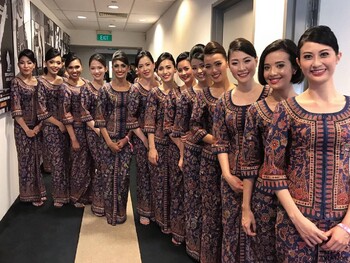 Singapore Airlines возглавила рейтинг авиакомпаний с лучшими стюардессами