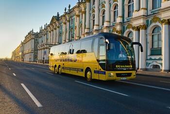 Ecolines увеличит число автобусных рейсов из Петербурга в Москву