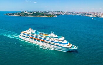 Astoria Grande включил в маршруты остановки в Батуми и Ашдоте