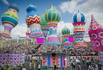 Москва отметит День города концертами, ярмарками и фейерверком Москва отметит День города концертами, ярмарками и фейерверком