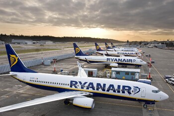Ryanair, EasyJet и WizzAir подали заявки на рейсы из Петербурга