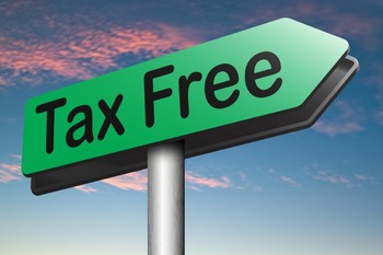 В ОАЭ с ноября туристам начнут возвращать НДС по системе Tax Free