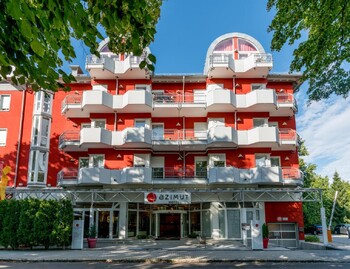 Azimut Hotels объявила о прекращении работы в Европе