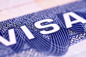 Генконсульство США в Екатеринбурге частично возобновило приём заявлений на визы
