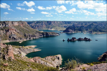 Аргентина объявила поэтапное открытие границ для иностранцев