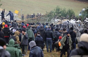 Варшава обсуждает возможность полностью закрыть границу с Белоруссией