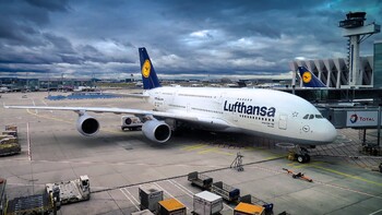 Профсоюз Ufo готовит забастовку бортпроводников Lufthansa до конца года Профсоюз Ufo готовит забастовку бортпроводников Lufthansa до конца года