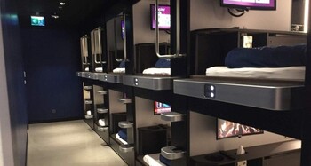 В аэропорту Стамбула открыли капсульный отель для пассажиров В аэропорту Стамбула открыли капсульный отель для пассажиров