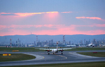 Lufthansa, LOT и AirBaltic снова продают билеты в Минск Lufthansa, LOT и AirBaltic снова продают билеты в Минск