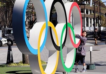 Большинство жителей Токио не поддержали проведение Олимпиады в 2021 году Большинство жителей Токио не поддержали проведение Олимпиады в 2021 году