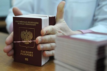 МВД предложило выдавать загранпаспорта по месту проживания за три месяца