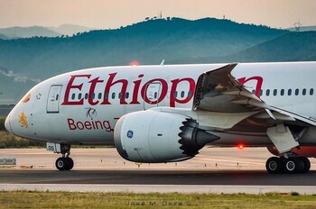 Ethiopian Airlines восстановила регулярные рейсы между Аддис-Абебой и Москвой Ethiopian Airlines восстановила регулярные рейсы между Аддис-Абебой и Москвой