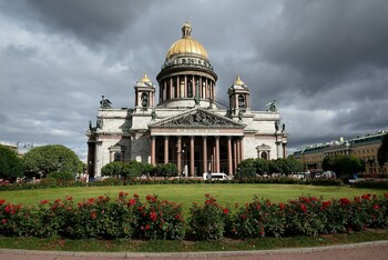 Турпоток в Петербург за первое полугодие превысил 4 млн человек