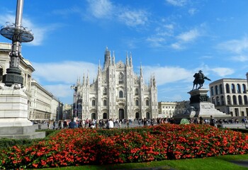 Alitalia откроет прямые рейсы из Санкт-Петербурга в Милан Alitalia откроет прямые рейсы из Санкт-Петербурга в Милан