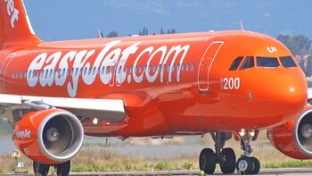 EasyJet отказалась от обращения «леди и джентльмены» на борту