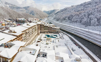 В отеле Sochi Marriott Krasnaya Polyana постоялец поджёг банкомат