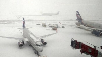 Аэропорты Москвы в условиях непогоды работают штатно