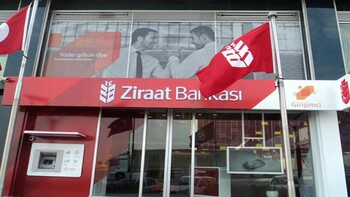 Карты «Мир» стали принимать в банкоматах и магазинах Ziraat Bankası в Турции
