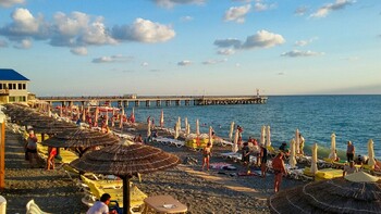 Все пляжи Сочи должны открыть для отдыхающих Все пляжи Сочи должны открыть для отдыхающих