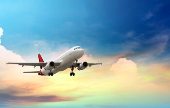 В России готовят запуск чартерного перевозчика на SSJ-100 В России готовят запуск чартерного перевозчика на SSJ-100