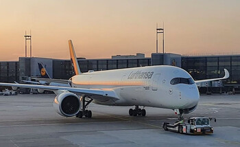 Lufthansa заменит обращение «дамы и господа» на гендерно-нейтральные приветствия Lufthansa заменит обращение «дамы и господа» на гендерно-нейтральные приветствия