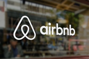 Airbnb разрешил оплачивать бронирование жилья в рассрочку Airbnb разрешил оплачивать бронирование жилья в рассрочку