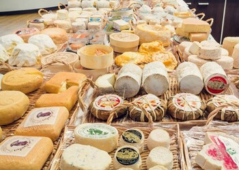 Фестиваль фермерской продукции «Сыр.Пир.Мир» могут провести в Истре в августе Фестиваль фермерской продукции «Сыр.Пир.Мир» могут провести в Истре в августе