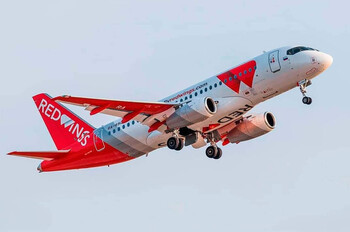 Red Wings запустит из Екатеринбурга рейсы в Ноябрьск, Воронеж и Оренбург