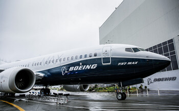 В Boeing 737 MAX выявили ещё одну проблему с бортовым компьютером В Boeing 737 MAX выявили ещё одну проблему с бортовым компьютером