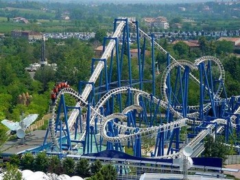 Обновленный парк Edenlandia в Неаполе примет посетителей в апреле Обновленный парк Edenlandia в Неаполе примет посетителей в апреле